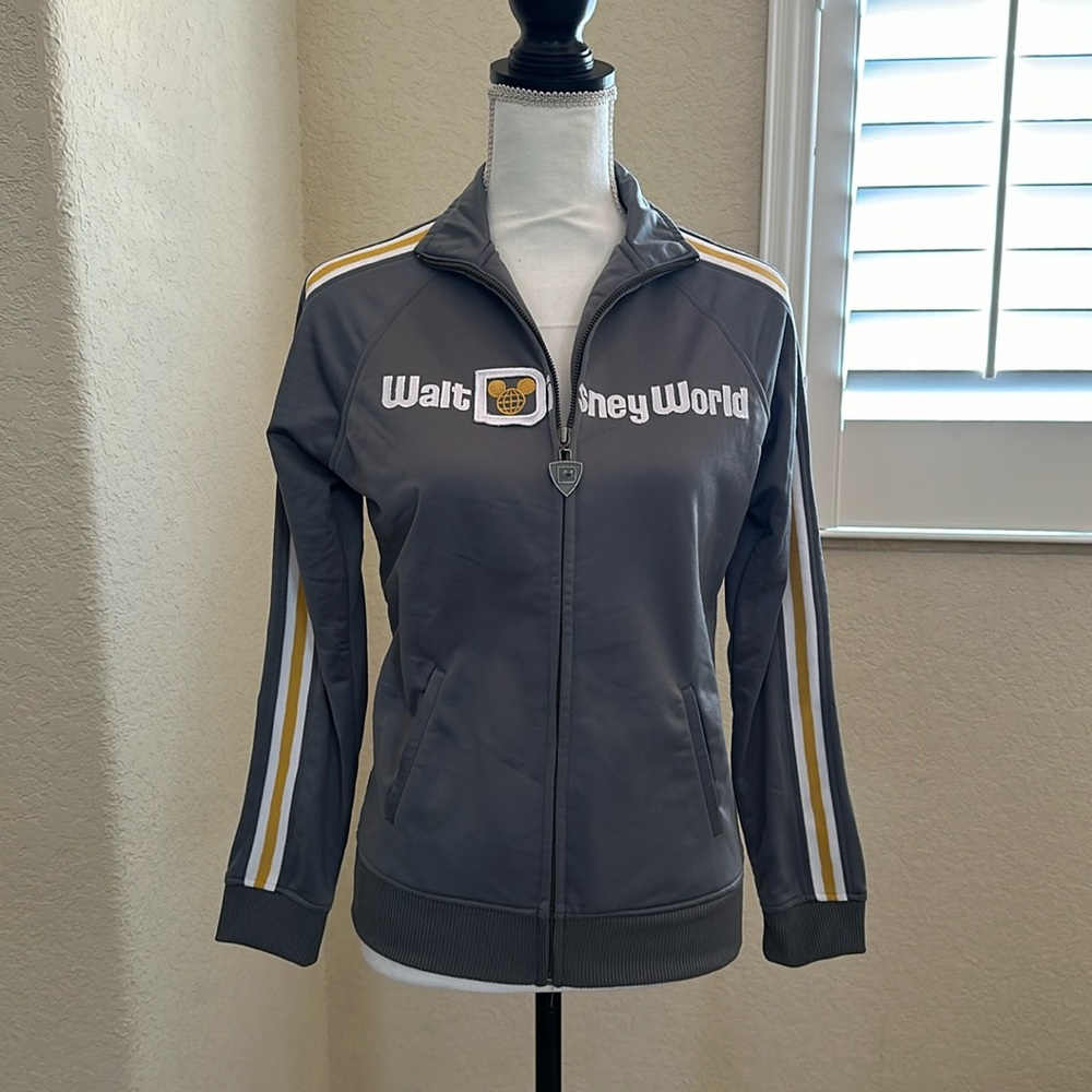 Disney Parks vintage track jacket size small like new